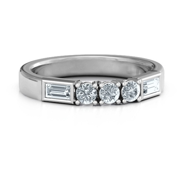 Charmed by Love Solid White Gold Ring