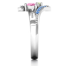 The Magic Behind Your Dream Ring: Heart Stones & 18ct Gold