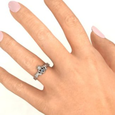 Round Stone Claddagh Solid White Gold Ring