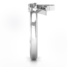 Crafting Dreams: The Royal Tiara Ring Story in 18ct Gold