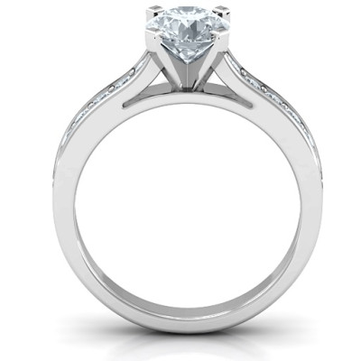 18CT White Gold Elegant Duchess Ring with Shoulder Accents