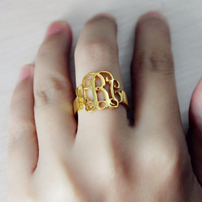 18CT Gold Monogram Ring Cut Out