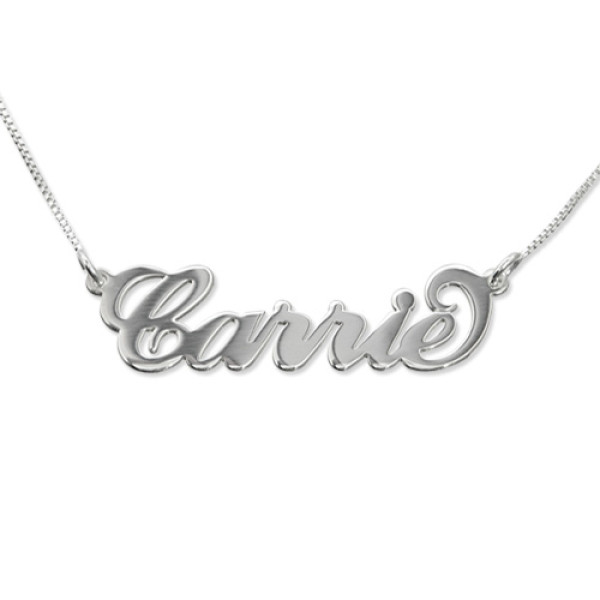Solid Gold Small Name Necklace - Carrie Style