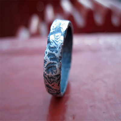 Rocky Outcrop Slim Solid White Gold Ring