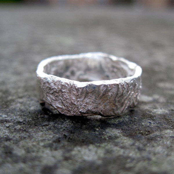 Rocky Outcrop Solid White Gold Ring
