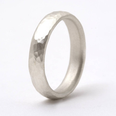 Thin 18CT Gold Hammered Ring