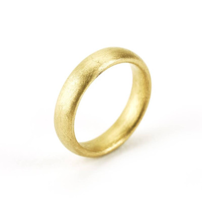 Gents Soft Pebble Wedding Ring 18CT Gold