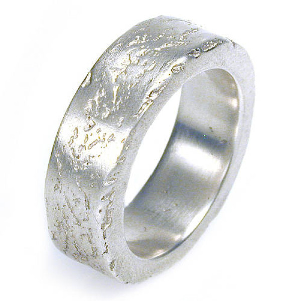 Medium Concrete Solid White Gold Ring