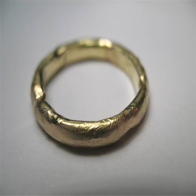 18CT Gold Organic Ring