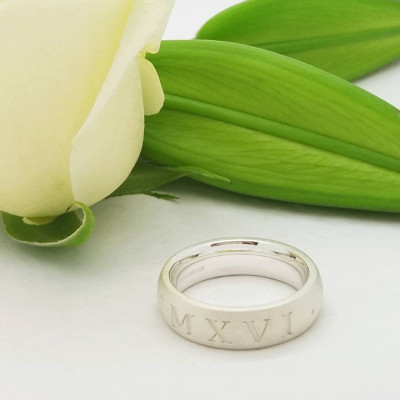 Roman Numeral Solid White Gold Ring