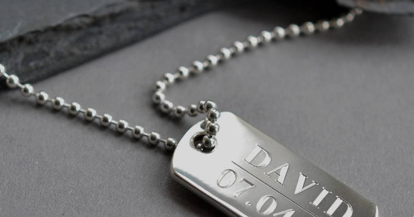 18CT White Gold Solid Dog Tag Necklace