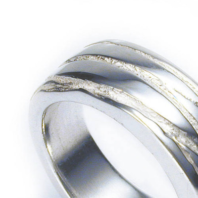 Texture Bound Solid White Gold Ring