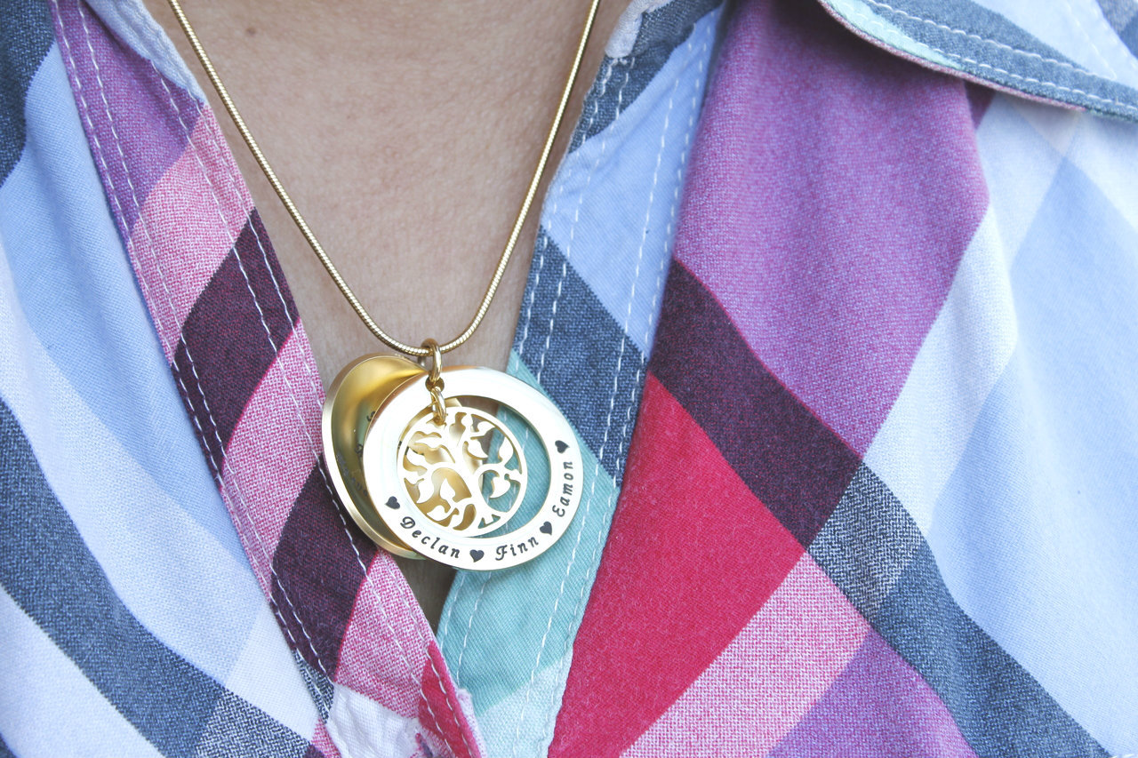 Personalised My Family Tree Dome Necklace - 18CT Gold