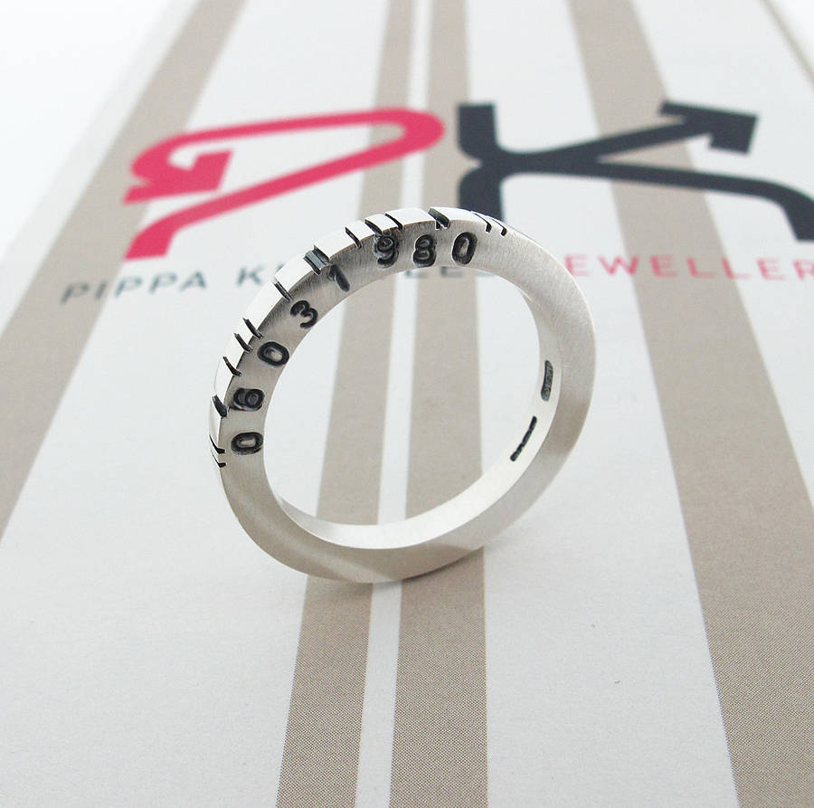 Thin SquareBarcode Solid Gold Ring